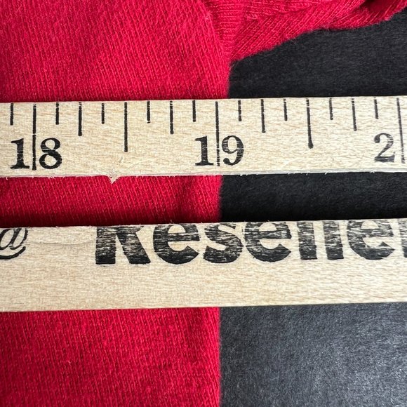 2019 Billie Eilish Band Shirt Adult Medium Red & Yellow Photo Short Sleeve Tee - Picture 9 of 10